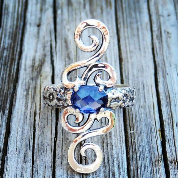 Natural Gemstone & Vintage Fine Jewelry - Picture 12 of 16